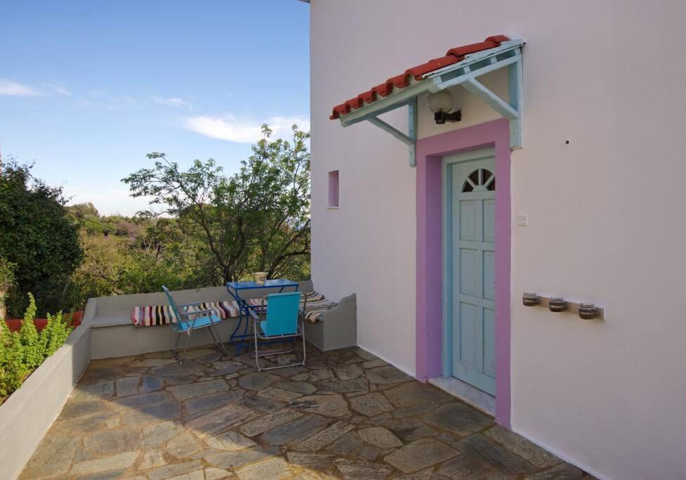 Iordanis House- Traditional House In Old Alonnisos ภายนอก รูปภาพ