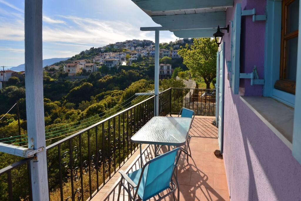 Iordanis House- Traditional House In Old Alonnisos ภายนอก รูปภาพ
