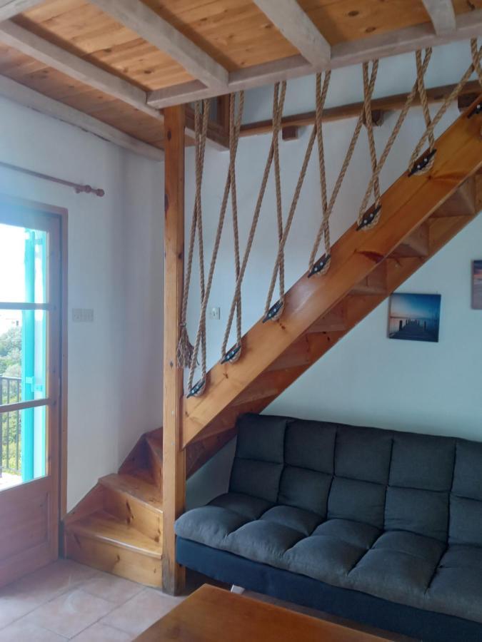 Iordanis House- Traditional House In Old Alonnisos ภายนอก รูปภาพ